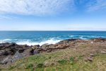 NEW PHOTO Whale Watch, Expansive Oceanfront Views